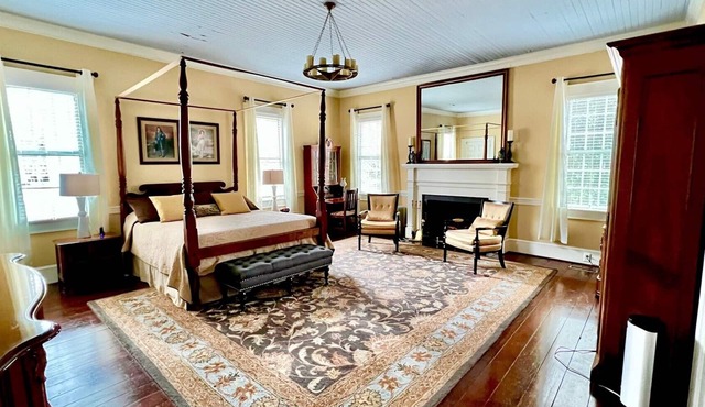 The Elizabethtown Inn
