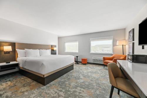 The Ellsworth Hotel, an Ascend Collection Hotel