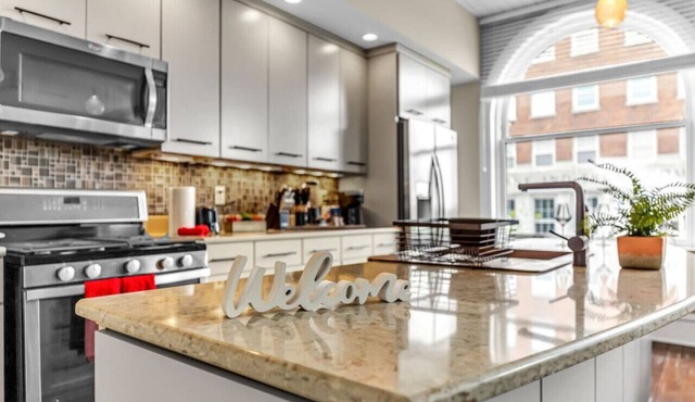 The Elm St. Suite Penthouse