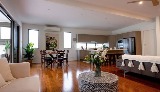 The Emerald Bower in Killaben Bay