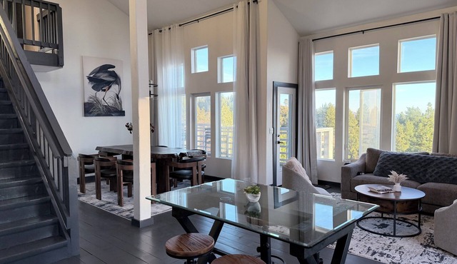 The Enchanted Chalet with Breathtaking Rim of the World Mountain and City Vistas