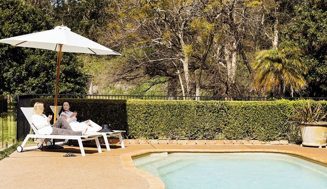 The Entertainers Estate with Pool and Tiny Home