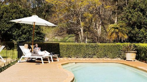 The Entertainers Estate with Pool and Tiny Home