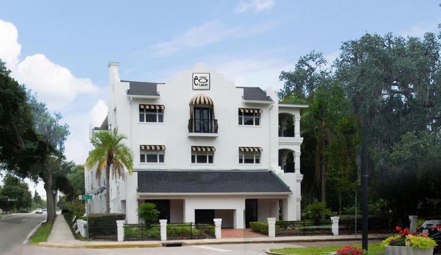 The EO Inn - Downtown Orlando