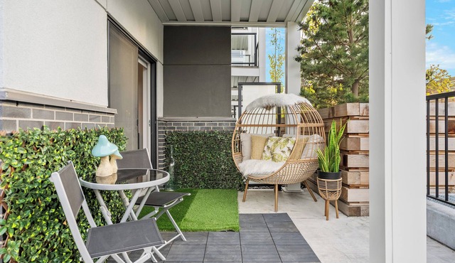 ✨ The Era City Haven – Modern 2BR/2BA w/Breathtaking Calgary Views