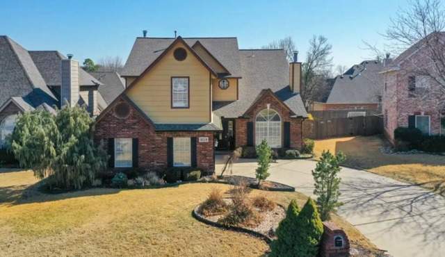 The Erie Home: Warm and Spacious in South Tulsa