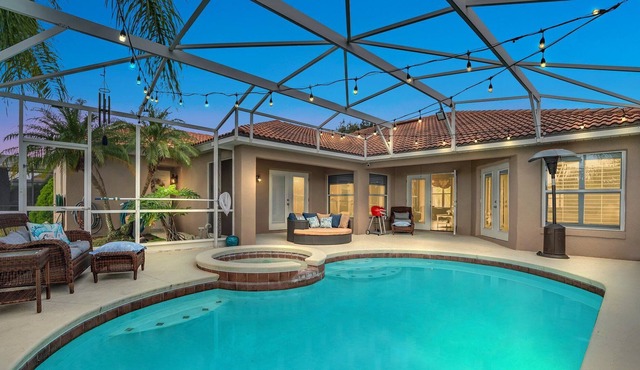 The Escape - 4 BR Pool home, Near Lake Nona