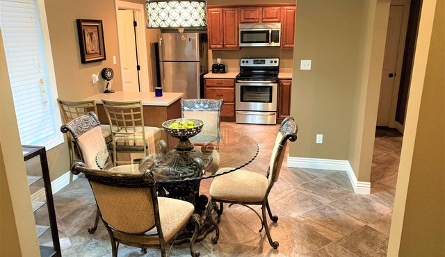 The Escape - Executive/Vacation Rental Home