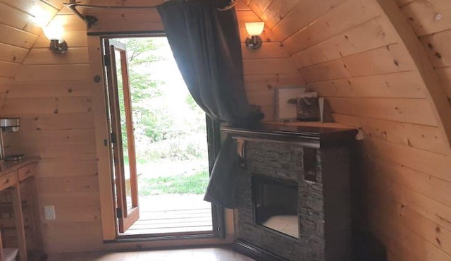 The Escape Pod - No Neighbors!