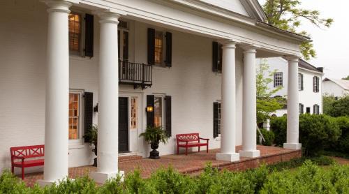 The Estate at Meander