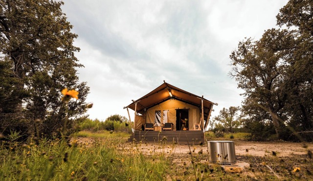 The Evergreen Tent at Hilla Ranch Glamping