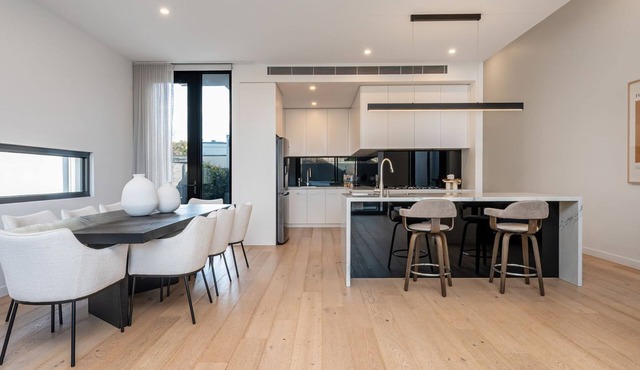 The Executive in Caulfield South