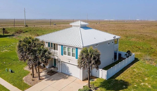 The Famous "Addison Bailey" is Now Available for Your Getaway