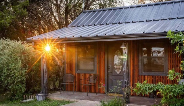 The Fantail at Nicole Creek Cabins