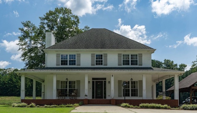 The Farm at Bluff Ridge - A Countryside Retreat