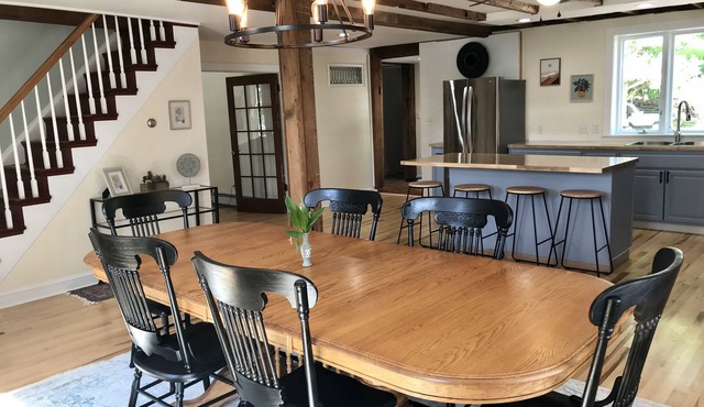 The Farmhouse - 15 minutes from Colgate