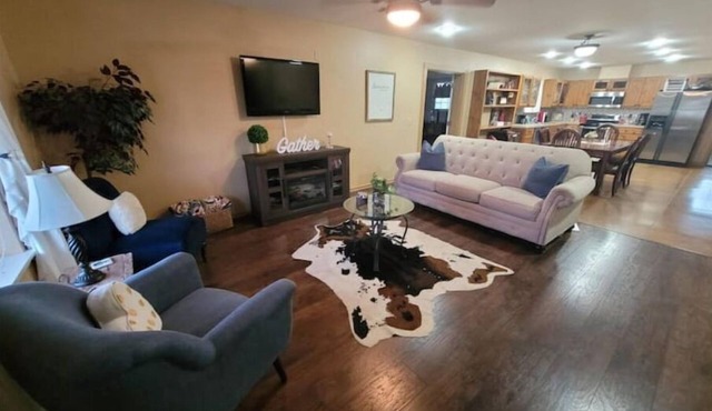 The Farmhouse at Bellissima Ranch