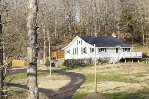 The Farmhouse at Peppermint Springs Farm