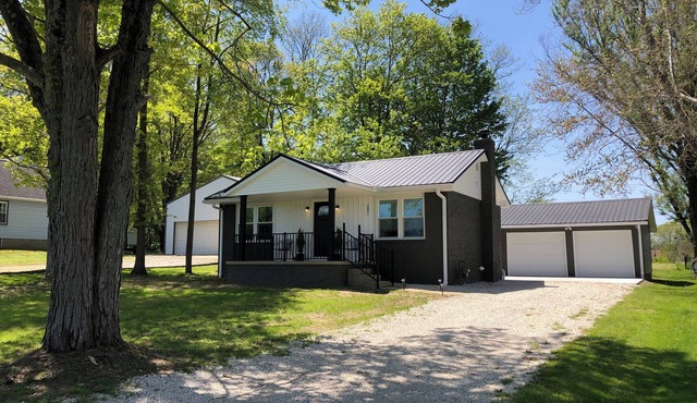 The Farmhouse Cottage