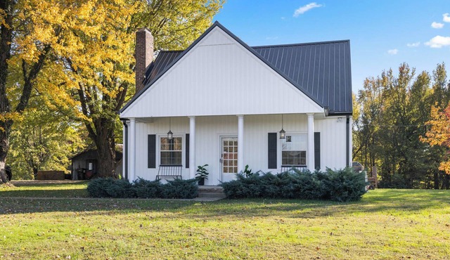 The Farmhouse on Nannie Belle