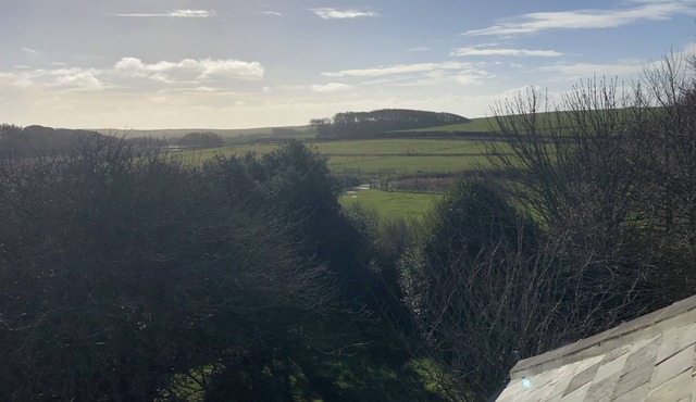 The Farmhouse - Stunning Coastal Luxury in Brook