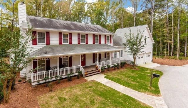 The Fayetteville Estate/Corporate Mon. Rental