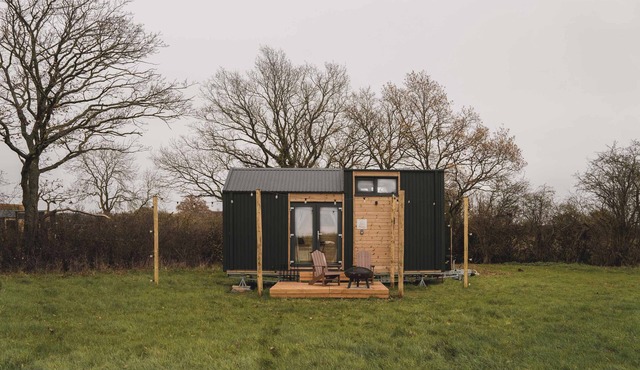 The Field View 1 by Tiny Away