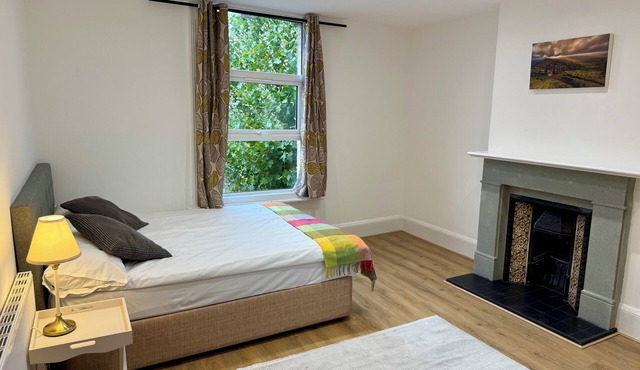 The Finchley Grand Flat II