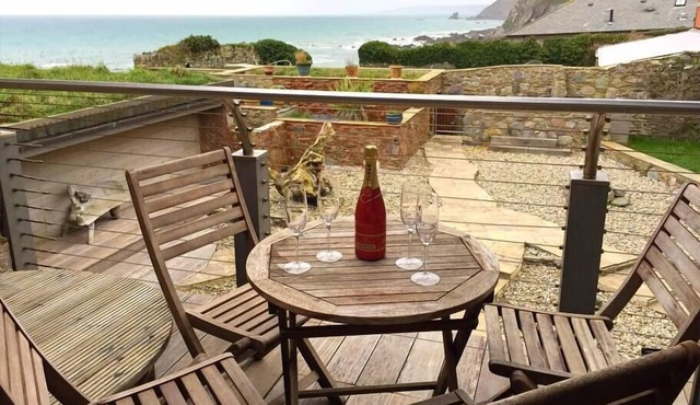 The Fish Cellars - Luxury Holiday Cottage