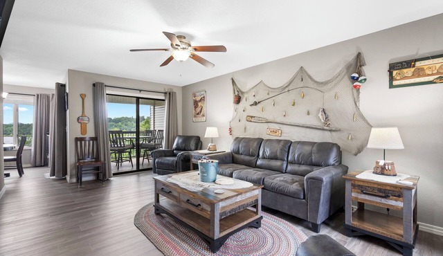 The Fishin Hole w Table Rock Lakefront Access Free Tickets Community Amenities!