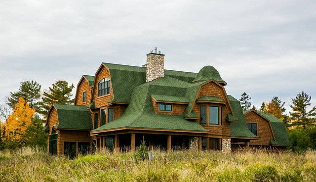 The Fitzgerald Manor BnB is Your Northwoods Destination !
