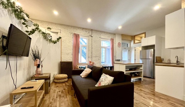 The Flamingo ~ Cozy appartement in Saint-Roch - Downtown Quebec