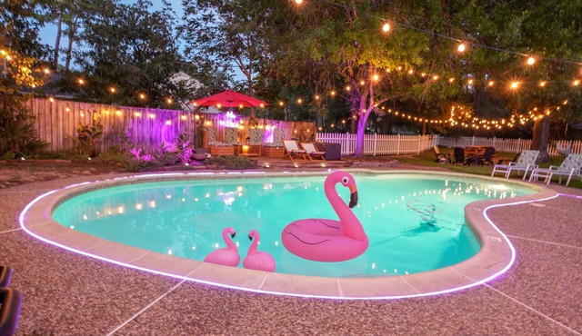 The Flamingo House - Family Fun Timen