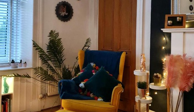 The Flat with the Pink Door