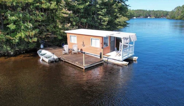 The Floater-A House Boat on Grant Island, Bham Lk