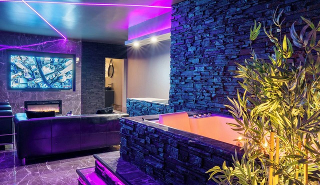 The Floor - Ombre D'Ebene Loft & private Jacuzzi