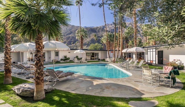 The Fontenell - 7 Bedroom Palm Springs Icon