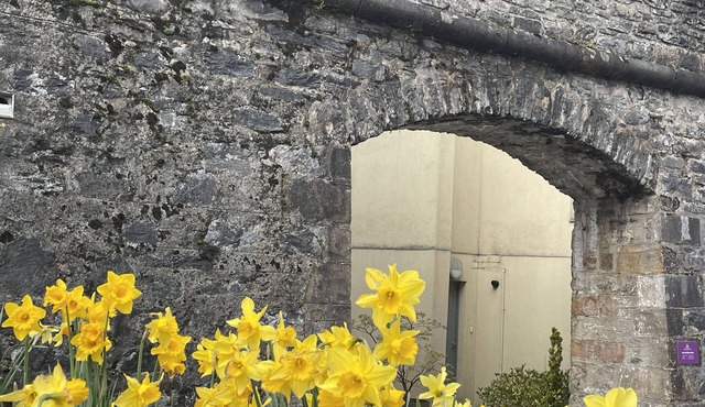 The Fort Archway - ground floor apartment at The Highland Club, Loch Ness