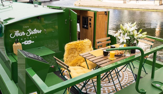 The Four Sisters Boatel