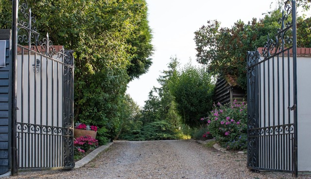 The Foxes Den Coffee House and Rooms