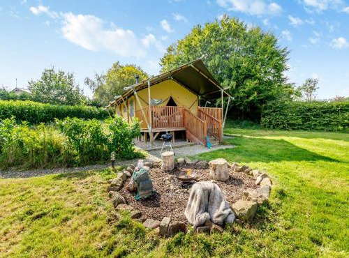 The Foxes Den - Uk45295