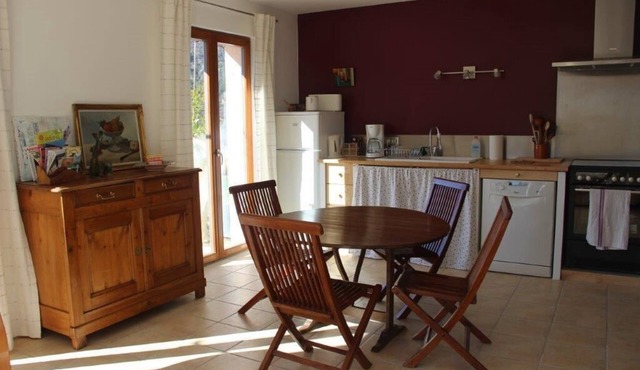 The house Apricot, ground floor, quiet, by nature, close to Nyons