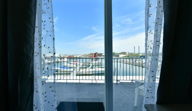 The Freeport Inn and Marina