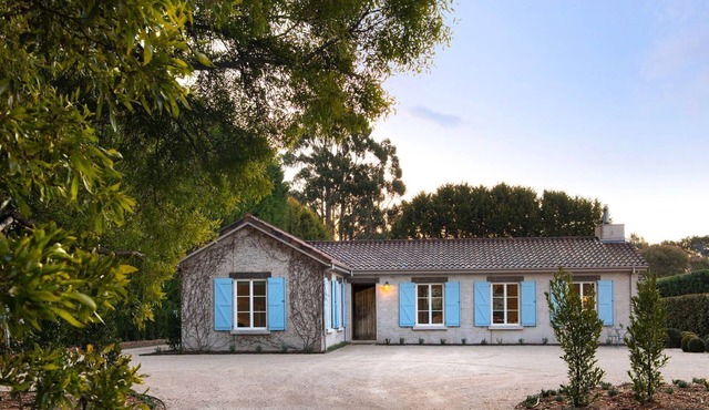 The French House-Luxury Country Retreat