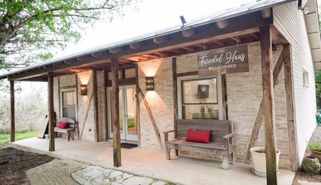 The Friedel Haus at Gruene B&B