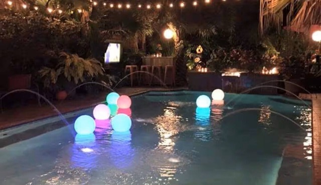 The FUN House in a FUN City with PRIVATE Heated Pool and Hot Tub