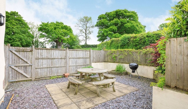 THE FURROW, pet friendly, country holiday cottage in Tedburn St Mary