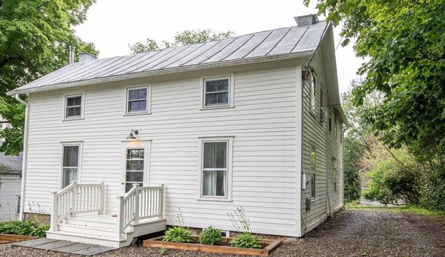 The Gallatin Farmhouse