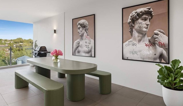 The Gallery by Coast Hosting