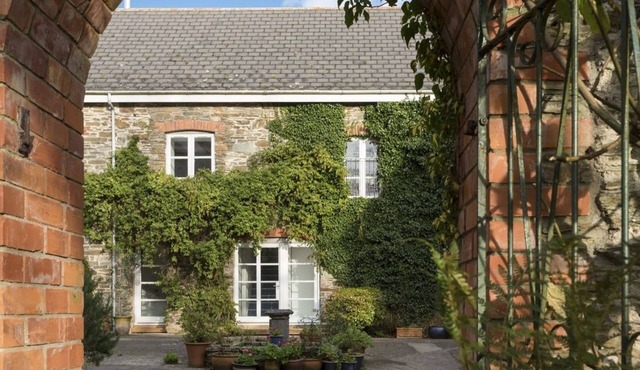 THE GALLERY, family friendly, with open fire in Aveton Gifford